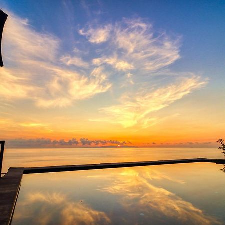 Manta Cottage Seaview Plus Batununggul Bagian luar foto