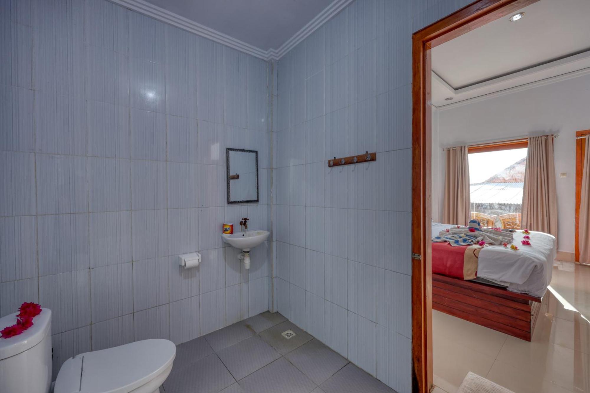Manta Cottage Seaview Plus Batununggul Bagian luar foto